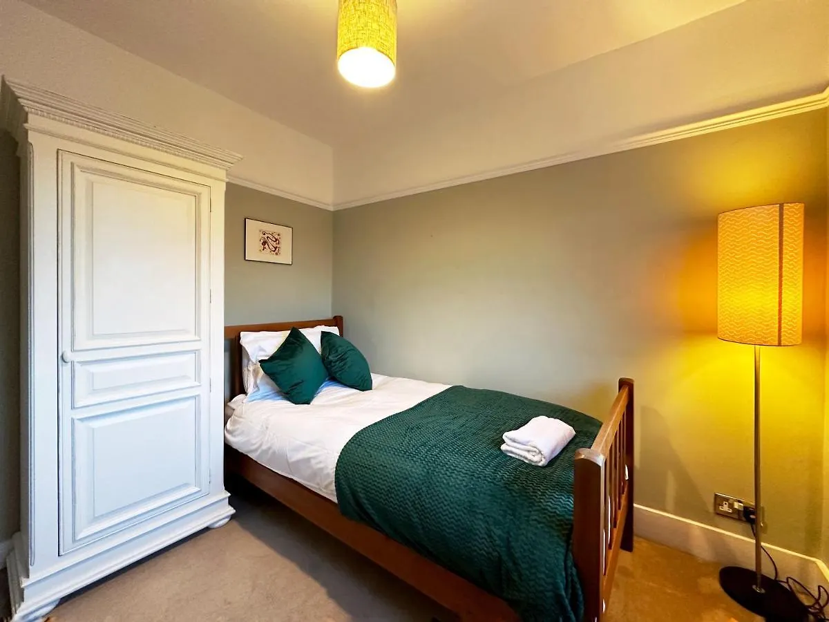 Daisy'S Place In London Apartment