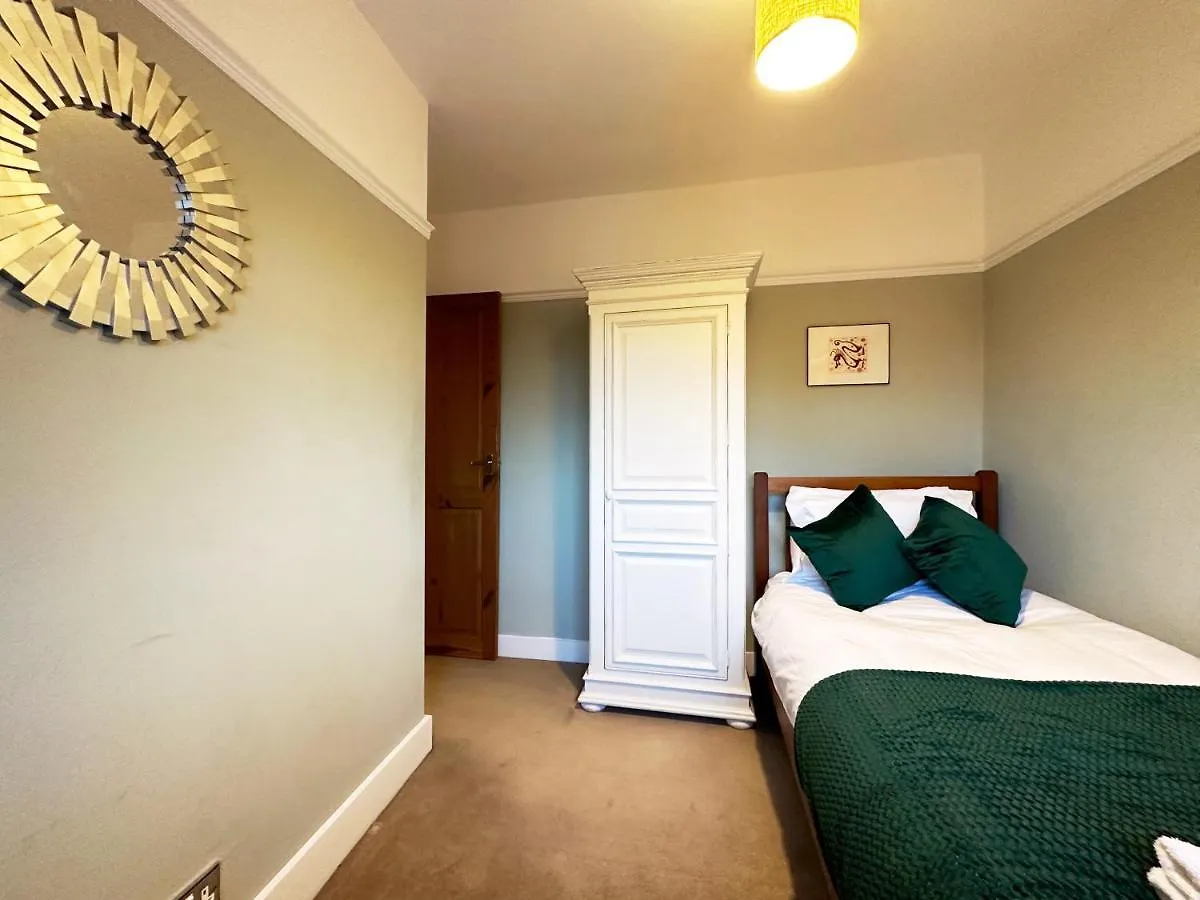 Daisy'S Place In London Apartment